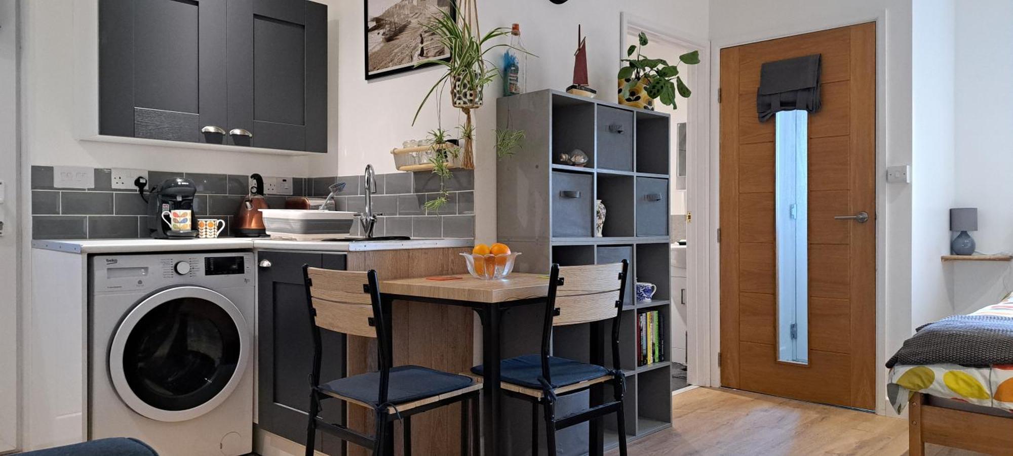 Modern Studio Apartment With Outstanding Views, Sleeps 2 Нюлин Екстериор снимка